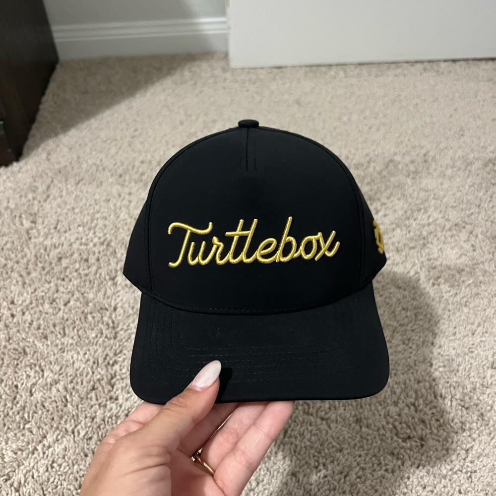 Turtlebox Hat